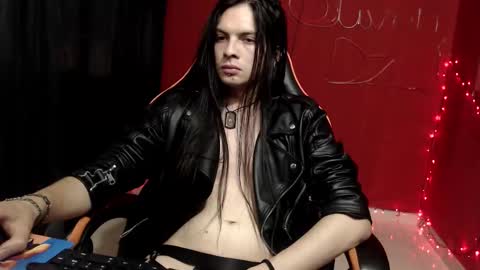 stivnhot online show from February 1, 1:02 am