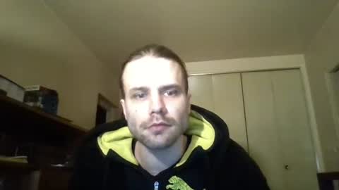 stockingsnfeet online show from February 16, 8:00 pm