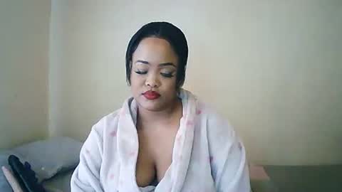 stormie955 online show from September 25, 7:04 am