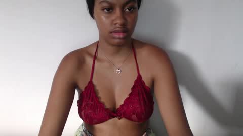 Sweety Stormi  online show from May 22, 9:32 pm