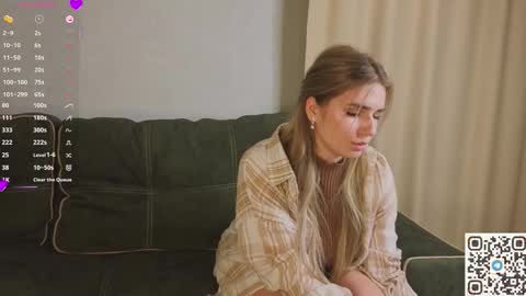 Luna online show from December 5, 5:55 pm