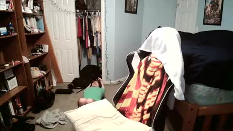 str8whiteboy21 online show from February 16, 4:10 pm