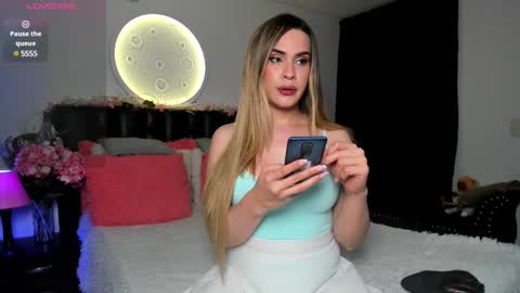    online show from January 26, 11:50 pm