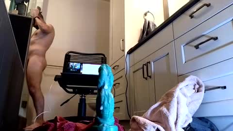 stretchmeout7_5 online show from February 3, 2:03 am