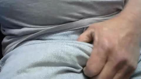 strokeone7 online show from April 9, 12:36 am