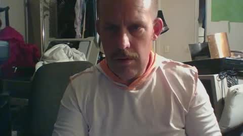 strokingjoe14585 online show from January 12, 11:12 pm