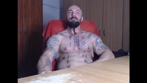 Snapshot of strongivan chatting on September 23, 4:06 am StrongIvan online show from September 23, 4:06 am