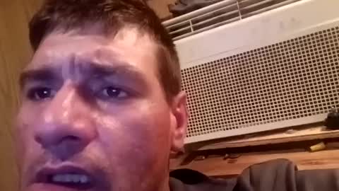 Snapshot of stud_hass chatting on September 18, 8:18 am king of the castle online show from September 18, 8:18 am