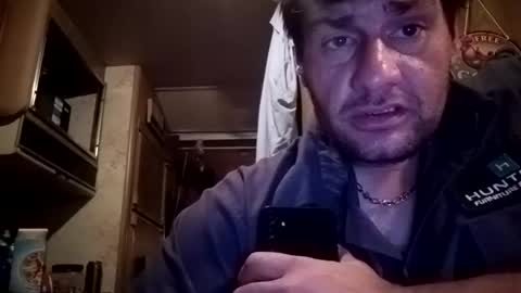 Snapshot of stud_hass chatting on October 30, 9:10 am king of the castle online show from October 30, 9:10 am