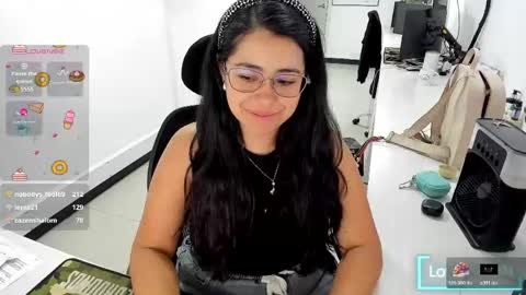 studcb_ online show from April 23, 12:07 am