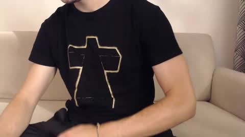 Stud From Paris online show from November 30, 3:52 pm