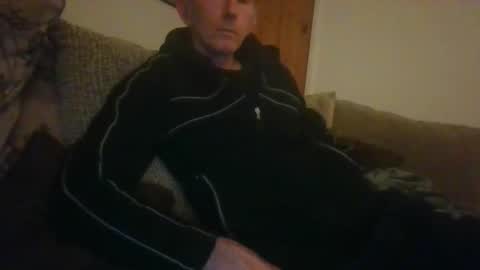 stuuuey73 online show from December 19, 10:05 pm