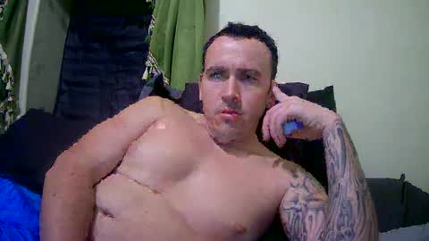 styles1003 online show from December 11, 4:07 am