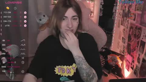 Anny online show from March 4, 1:28 pm