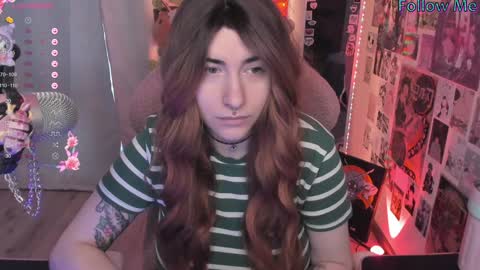 Anny online show from December 17, 9:39 am