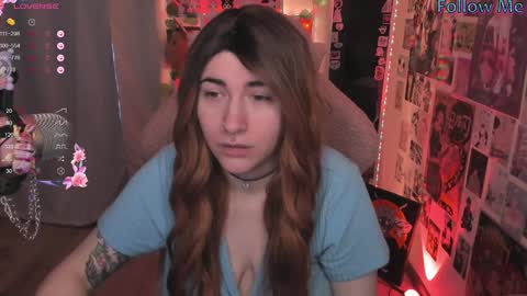 Anny online show from December 18, 1:23 pm