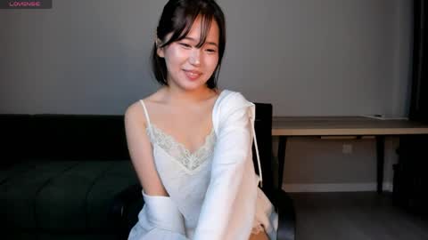 Yerim online show from April 17, 1:08 am