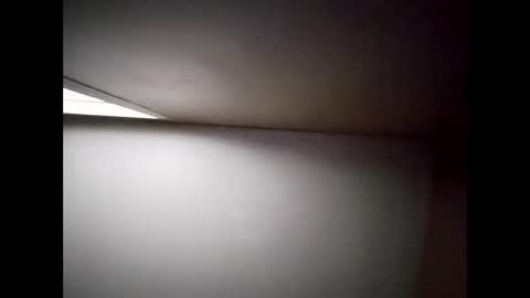 Snapshot of suavecito123828379 chatting on September 21, 7:40 pm suavecito123828379 online show from September 21, 7:40 pm