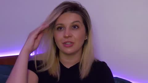 Snapshot of sublimecarla chatting on September 13, 9:06 pm Carla online show from September 13, 9:06 pm