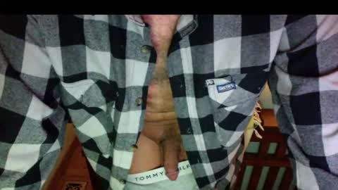 Submitted4u online show from July 18, 5:31 am