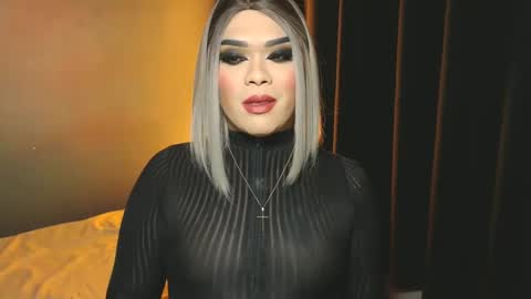 Snapshot of suckablecockoffreya chatting on December 29, 5:33 pm JADE ELYSE online show from December 29, 5:33 pm