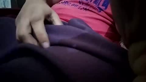 suckasswhole online show from February 3, 4:46 am