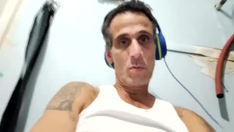 Snapshot of sugarbearthornwood74 chatting on January 6, 6:25 am Sugarbearthornwood74 online show from January 6, 6:25 am