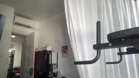 Snapshot of sugargay222 chatting on February 17, 4:50 pm Sugar online show from February 17, 4:50 pm