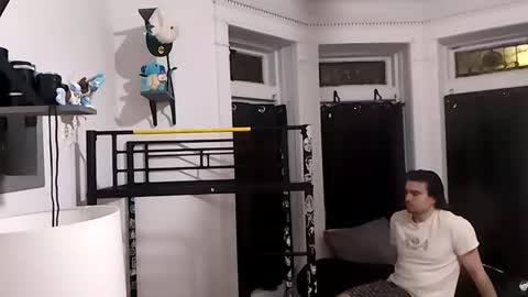 Snapshot of sugargay222 chatting on January 21, 12:46 am Sugar online show from January 21, 12:46 am