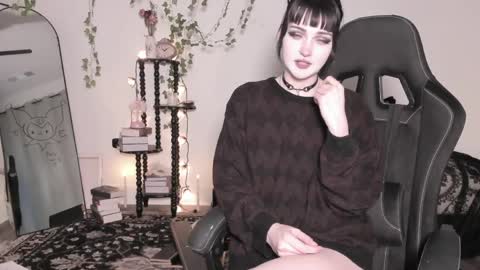 Ella online show from June 5, 6:52 am