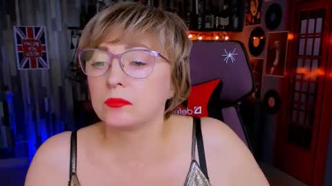 Vivien online show from November 3, 1:34 pm