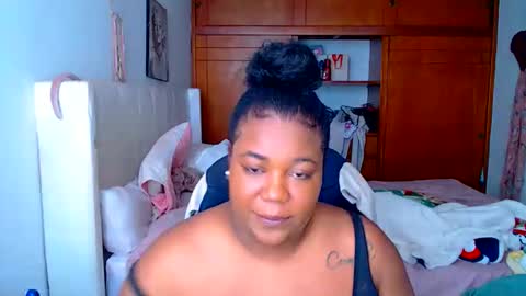 Cami   Back in 2 hours online show from October 6, 7:31 pm