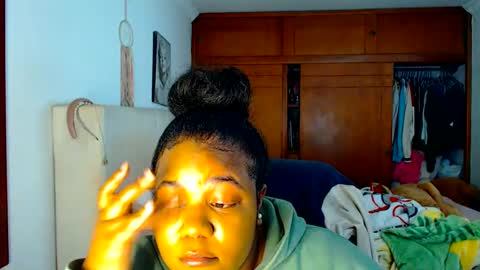 Cami   Back in 2 hours online show from October 12, 5:11 am