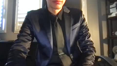 suitfetishez online show from March 23, 5:18 pm