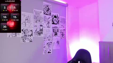 Snapshot of sukifuyu__ chatting on February 10, 6:35 pm    online show from February 10, 6:35 pm