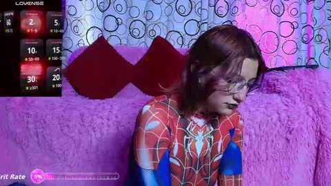 Snapshot of sukifuyu__ chatting on September 30, 2:05 pm    online show from September 30, 2:05 pm