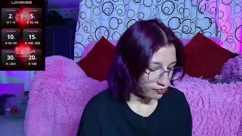 Snapshot of sukifuyu__ chatting on September 8, 10:42 pm    online show from September 8, 10:42 pm