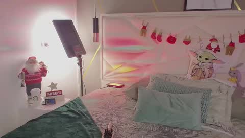 SUKI online show from December 22, 11:39 am