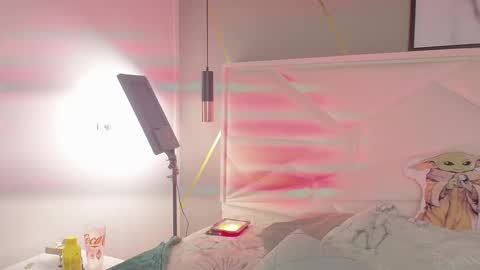 SUKI online show from January 15, 12:25 pm