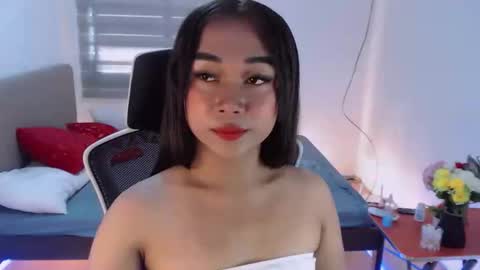 Snapshot of sultry_cyramore chatting on September 10, 7:09 am sultry cyrafoxmore online show from September 10, 7:09 am