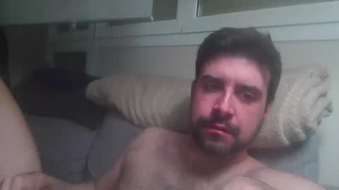 Snapshot of summer_heat chatting on January 19, 7:04 pm summer_heat online show from January 19, 7:04 pm