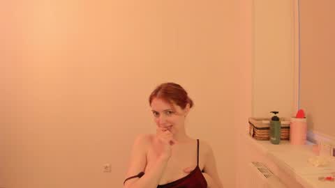 Summer Preston online show from June 4, 6:58 pm