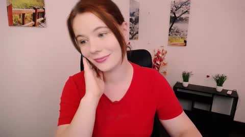 Snapshot of sun_lovely chatting on September 24, 12:34 pm Alexi online show from September 24, 12:34 pm