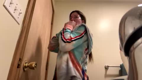 sunnbabe92485 online show from November 9, 11:29 pm