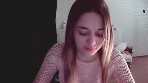 SunnyGirlNicole online show from March 1, 6:21 pm