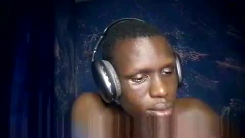 Sunnyblack2 online show from April 16, 10:23 pm