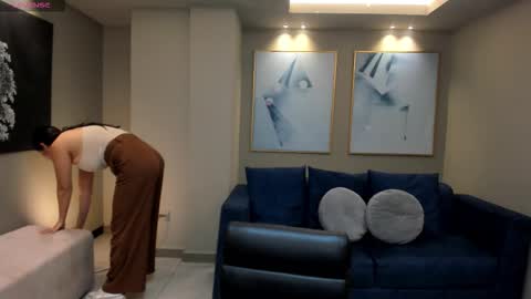 Sunny Rivers online show from February 16, 6:28 pm