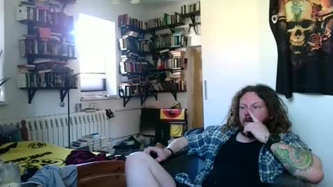 sunr1sa online show from April 23, 2:30 pm