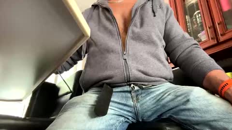 Francisco666 online show from May 27, 1:30 pm