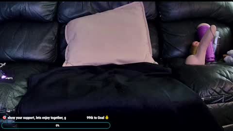 Thomas online show from February 9, 1:22 am